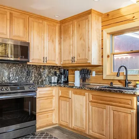 Modern Family Cabin Mins To Lake, Slopes & Hikes Big Bear City Exterior foto