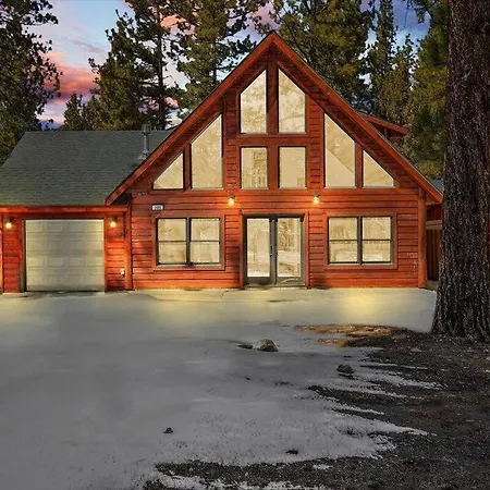 Modern Family Cabin Mins To Lake, Slopes & Hikes Big Bear City Exterior foto