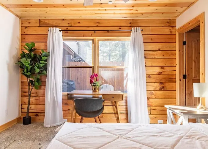 Modern Family Cabin Mins To Lake, Slopes & Hikes