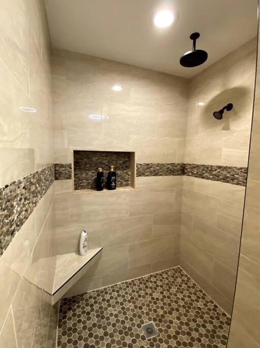 Modern Family Mins To Lake, Slopes & Hikes * Big Bear City