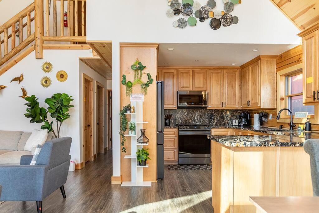 Chalet Modern Family Mins To Lake, Slopes & Hikes *